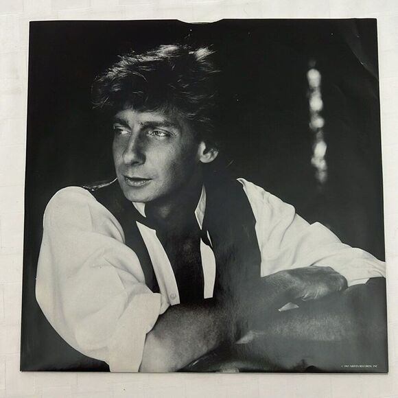 LP Vinyl Barry Manilow Greatest Hits Volume II with Dust Cover and Sleeve - Picture 3 of 8